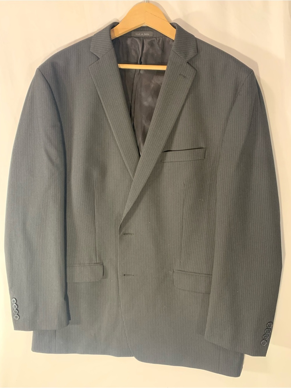 Calvin Klein Gray Pinstripe Two-Button Blazer 46L Sport Coat Business Style